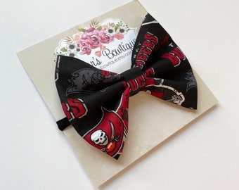 Tampa Bay Buccaneers bow headband or hair clip; football bow; Buccaneers fabric bow on black nylon headband or hair clip; bucs baby girl