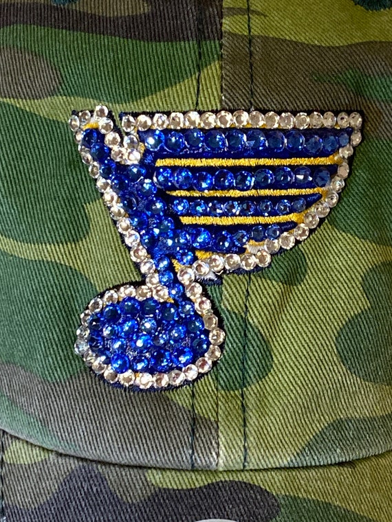 Classic Camo STL Blues Bling Baseball Dad Hat Blue Crystals Blinged Camo St. Louis Blues Blue Note Baseball Hat, Hand  main image 4