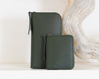 Leather Zip Wallet, Available in 5 colors!