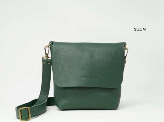 Fauré Le Page Hands On 17 Crossbody - Green Crossbody Bags