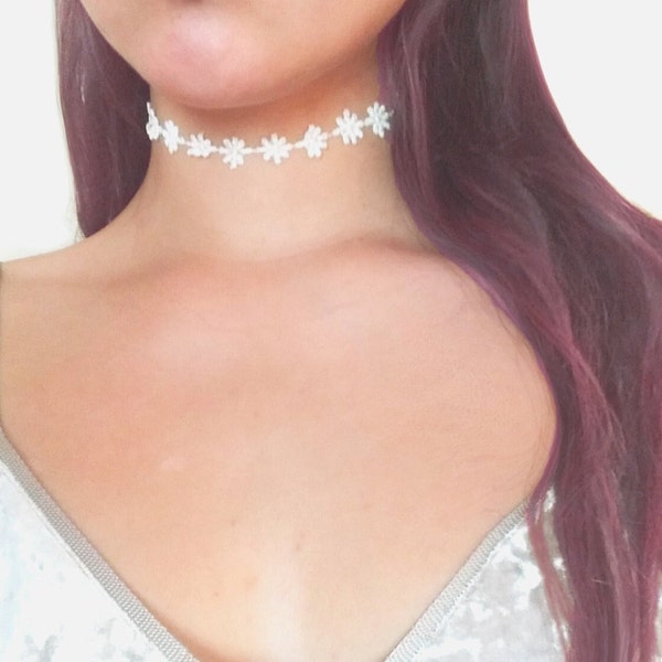 Daisy Choker, Flower Choker, White, Cute, Silver, Customize-able, Cruelty-Free