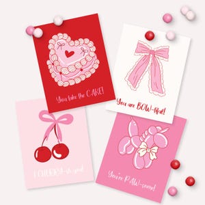 Tarjetas de San Valentín con lazo de coqueta - Regalo de San Valentín para niños para el aula con tarta y cerezas imprimibles - Etiqueta de bricolaje con juegos de palabras de San Valentín - Tarjeta de galletas 0182