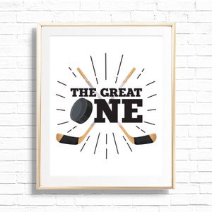The Great One Sign - Décoration de fête d'anniversaire pour le premier anniversaire de hockey sur glace imprimable - Impression d'art sur le thème de l'équipe sportive - Sports 1er garçon - 0095