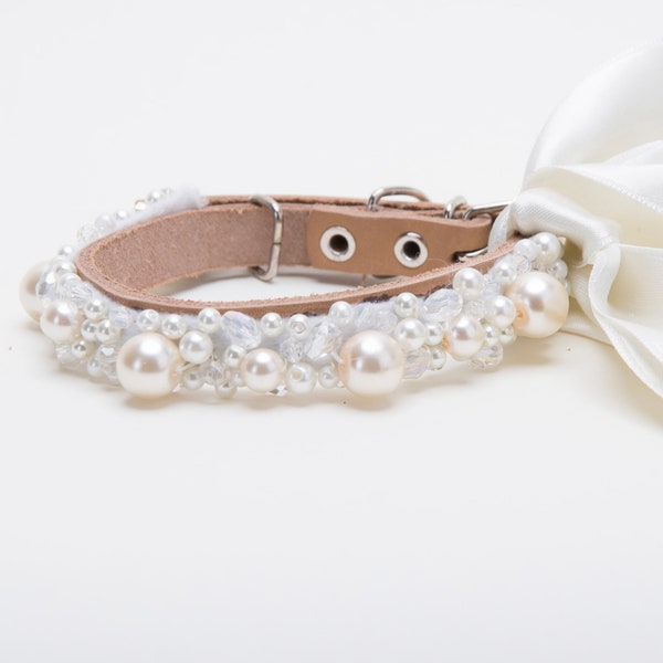 Dog collar,Wedding pearl pet collar,Beautiful ivory dog collar ,Sparkling Crystal Dog Collar with a ribbon