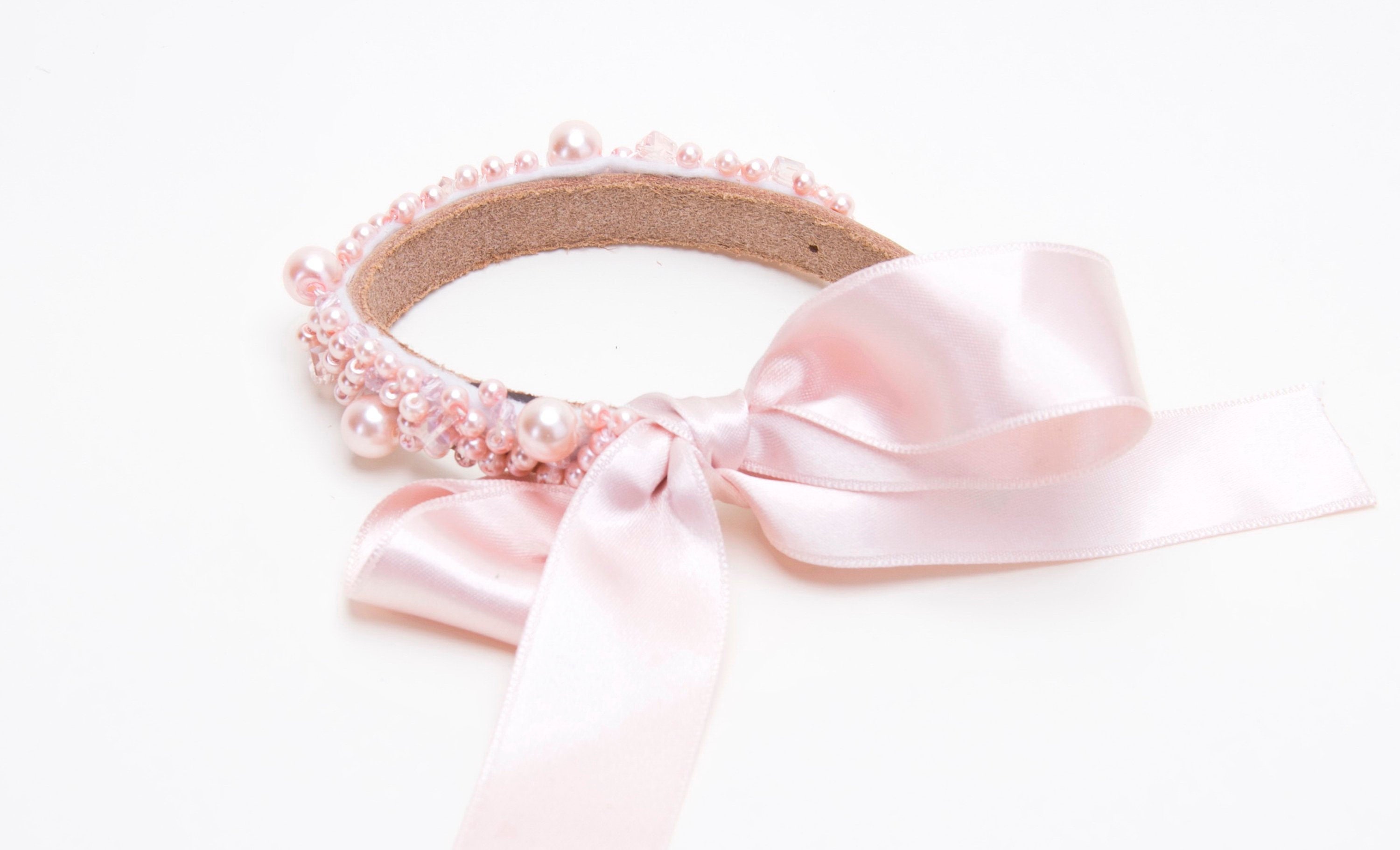 Dog collar,Wedding pearl pet collar,Beautiful peach dog collar ,Sparkling Crystal Dog Collar with ribbon
