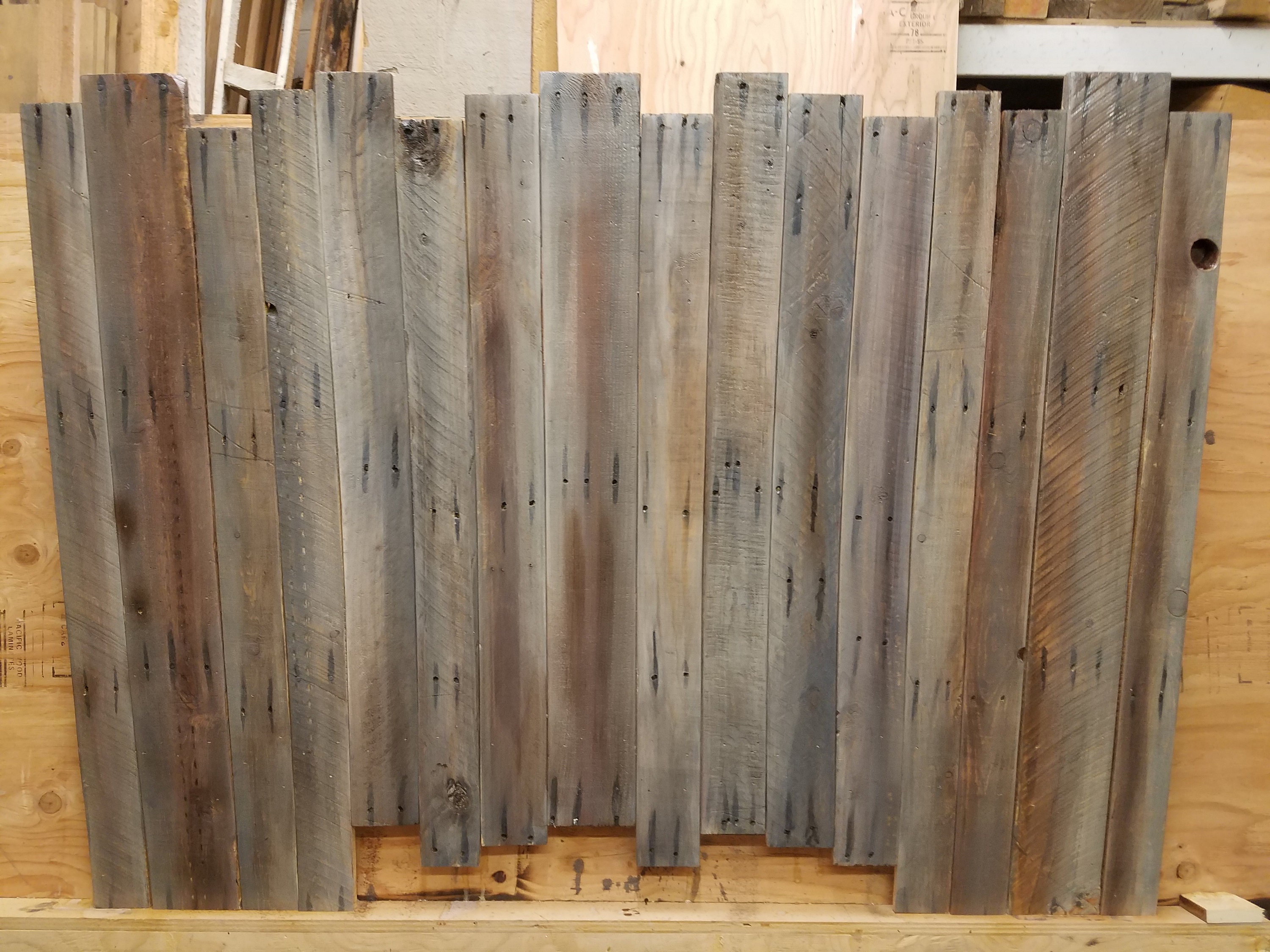 Tête de lit bois vieilli palette de récupération-Queen ...