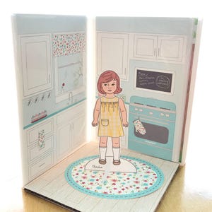 Set di sfondi stampabili MINI Paper Doll HOUSE - download immediato in pdf - da utilizzare per creare una casa delle bambole da viaggio, in movimento, Calico Critters