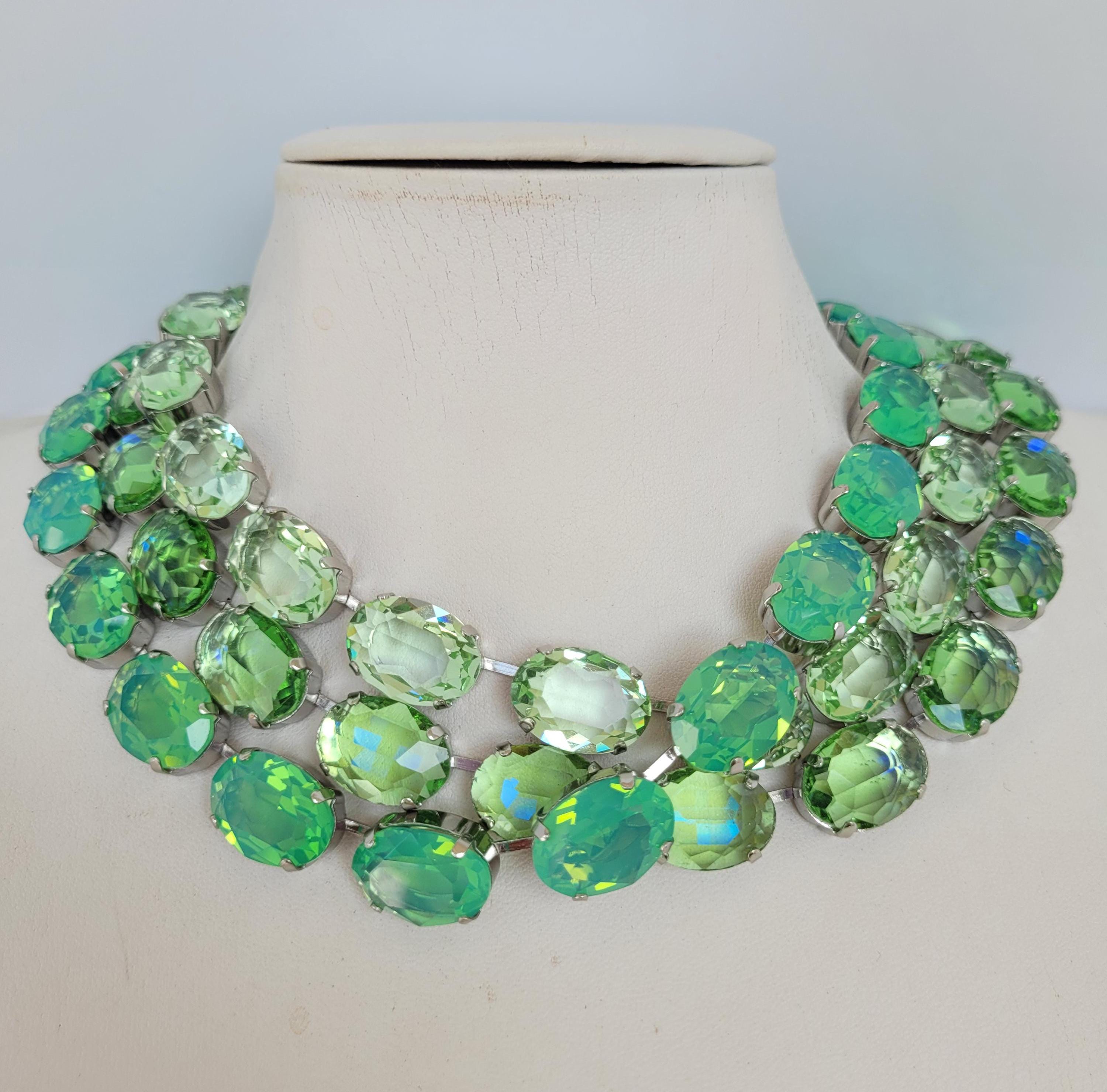 Iv83 Chrysolite Swarovski Crystal Necklace: Anna Wintour Style Statement ...