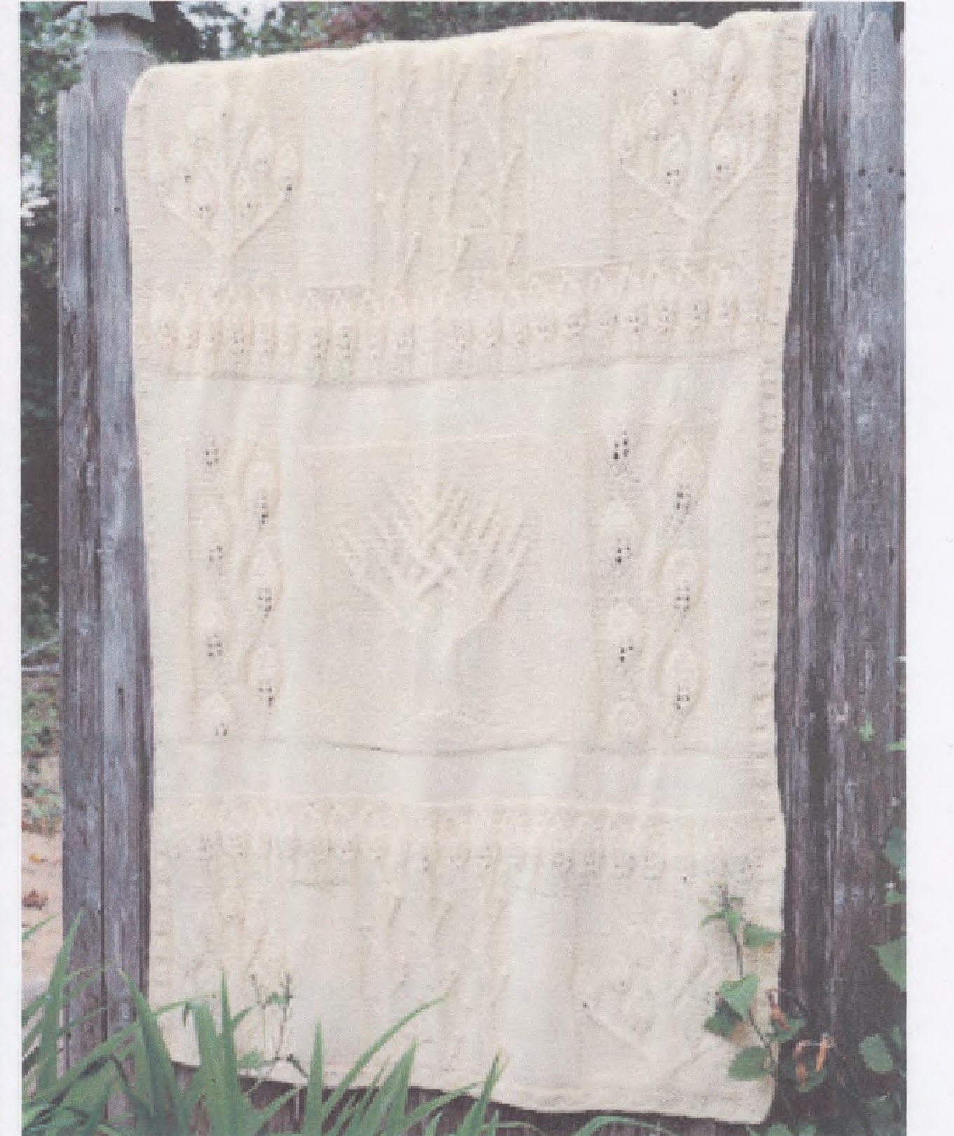 Big tree of Life- Nature sampler blanket- Chunky- Bulky wool-Afghan, Row by Row- Knitting Pattern- Instant download