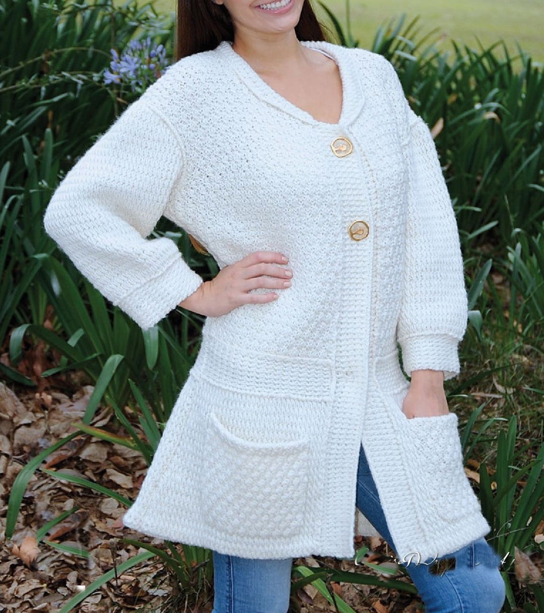 Woman's Oversize Drop Waist Coat With Pockets Aran 10 Ply Worsted Wool