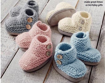 Easy Knit Chunky Slippers Knitting Pattern Knitted on 2 Needles Chunky Bulky wool Knitting pattern Download PDF slipper socks 3 - 24 months