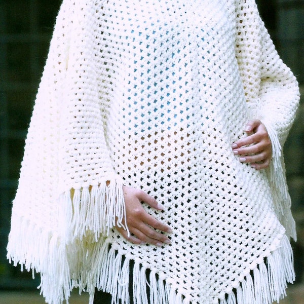 Woman's Crochet Easy  Poncho- Fringed design-Crochet Pattern Instant Download