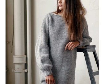 PDF Knitting Pattern Instant Download-Easy Knit ladies Sweater Dress in Chunky wool- 28-42" chest- chest 32-38" Blackberry Stitch