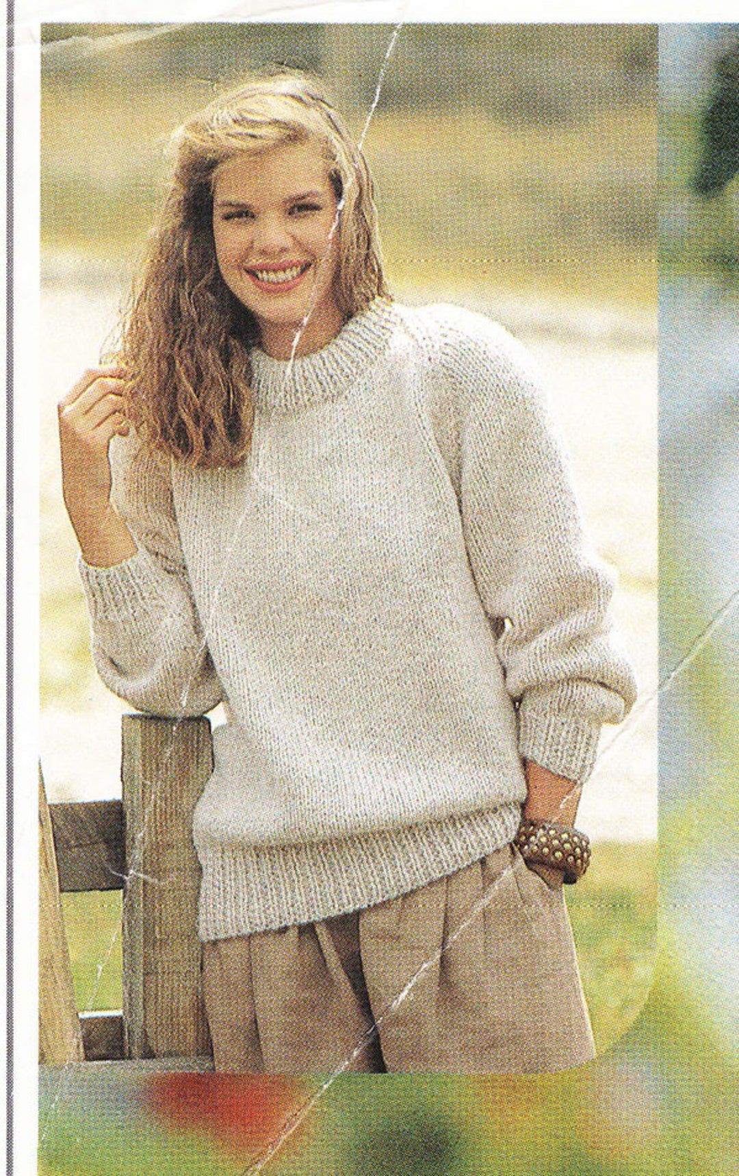 【U LAN】Graph Button Raglan Knit Gaufrette Raglan - Knitting Pattern – Celine Feyten Designs