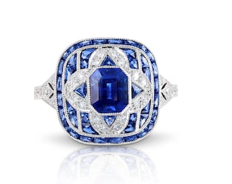 Art Deco Smaragdschliff Blauer Saphir Diamant Platin Ring, CTW 0,7