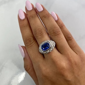 Anillo de platino con diamantes y zafiro azul con forma de cojín GIA, certificado Art Deco, natural, hecho a mano, pieza única, inspiración antigua, único, 5,30 CTW