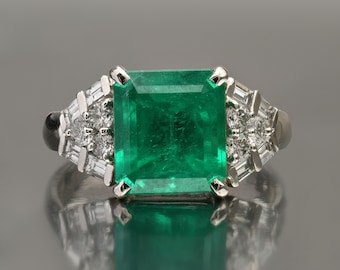 Colombia Emerald Platinum Diamond Ring GIA Certified 4.69 CTW Natural