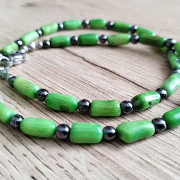 Grüne Koralle Choker Halskette, grüne und schwarze Halskette