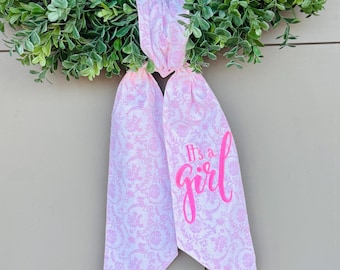 Baby Girl  announcement wreath sash, pink chinoiserie sash, It’s  a girl is  embroider toile wreath sash, basket bow, baby shower