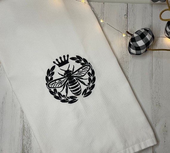 Bee Botanical Kitchen Towel, Bee Dish Towel, Decor Kitchen Towel, Bee Tea  Towel, Flour Sack Quality Towel, Gift for Hostess, Gift for Her 