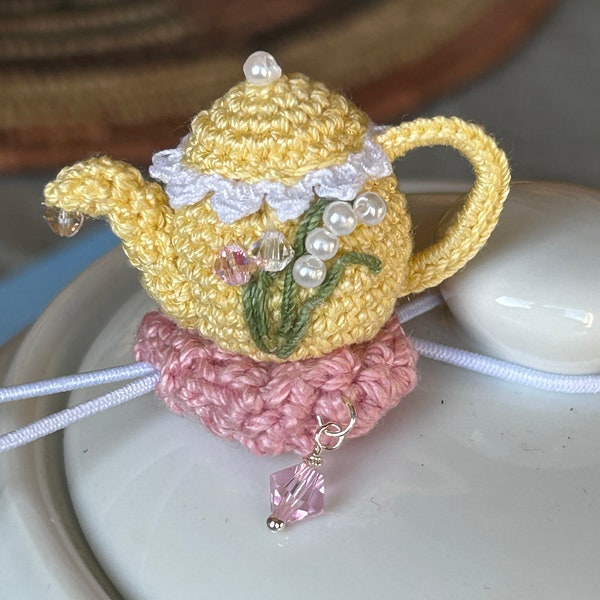 Teapot Drip Catcher Vintage Style Yellow Spring Flowers