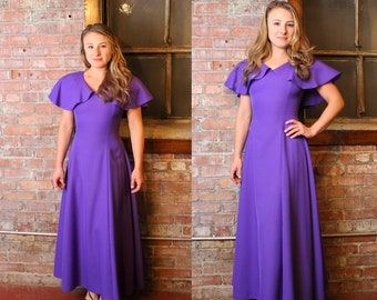 Vintage 1970's Purple Full Length Prom/ Bridesmaids Dress with Attatched Capelet in Size Small/Extra Small