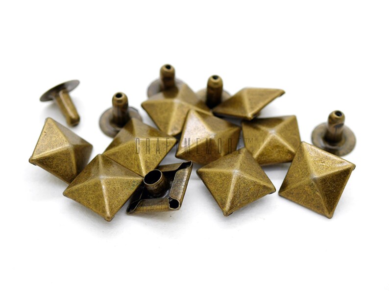 100pcs Multi Size Antique Brass PYRAMID Rapid Rivet Studs Glam Rock Biker Nailheads Leathercraft Decorations
