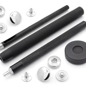 Snap Setter Fastener Kit Button Fixing Tool S-Spring Socket Popper Setting Tool with 10 Silver Snaps