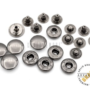 CRAFTMEmore Confezione Da 50 Bottoni A Pressione Argento | Multimisura 12mm | Chiusure Scatto Per Abbigliamento, Borse E Pelle