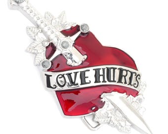 Love Hurts Belt Buckle – Red Enamel Heart, Gothic Rockabilly Accessory