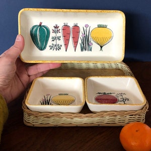 Wächtersbach retro snack bowl set German snack bowls vegetables illustrations peanut veggie bowls rectangular ceramic bowls wicker wood