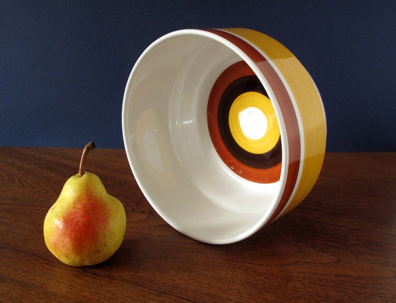 design by Carl-Harry St\u00e5lhane Mid Century R\u00f6rstrand of Sweden serving dish or salad bowl from the Fokus series handpainted