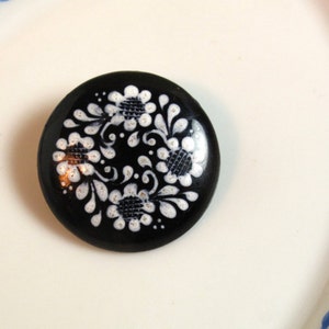Vintage Austrian enamel domed round pin or brooch, black with handpainted white floral decor, traditional folk art, Trachtenschmuck