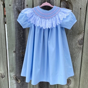 Smocked bishop sz 3