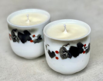 Pair of Wintery Ceramic Soy Candle - Red Currant & Pine Fragrance