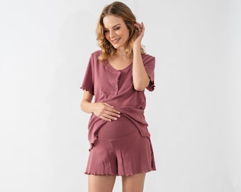 Pigiama con pantaloncini Premaman Allattamento Allattamento rosa scuro - Pigiama, regalo futura mamma, abbigliamento per la casa, biancheria da notte