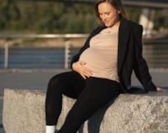 Maternity leggings with the high elastic waist black