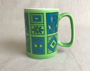 Green Celtic Mug Glaze 60s // Green Ireland Coffee Cup 1963