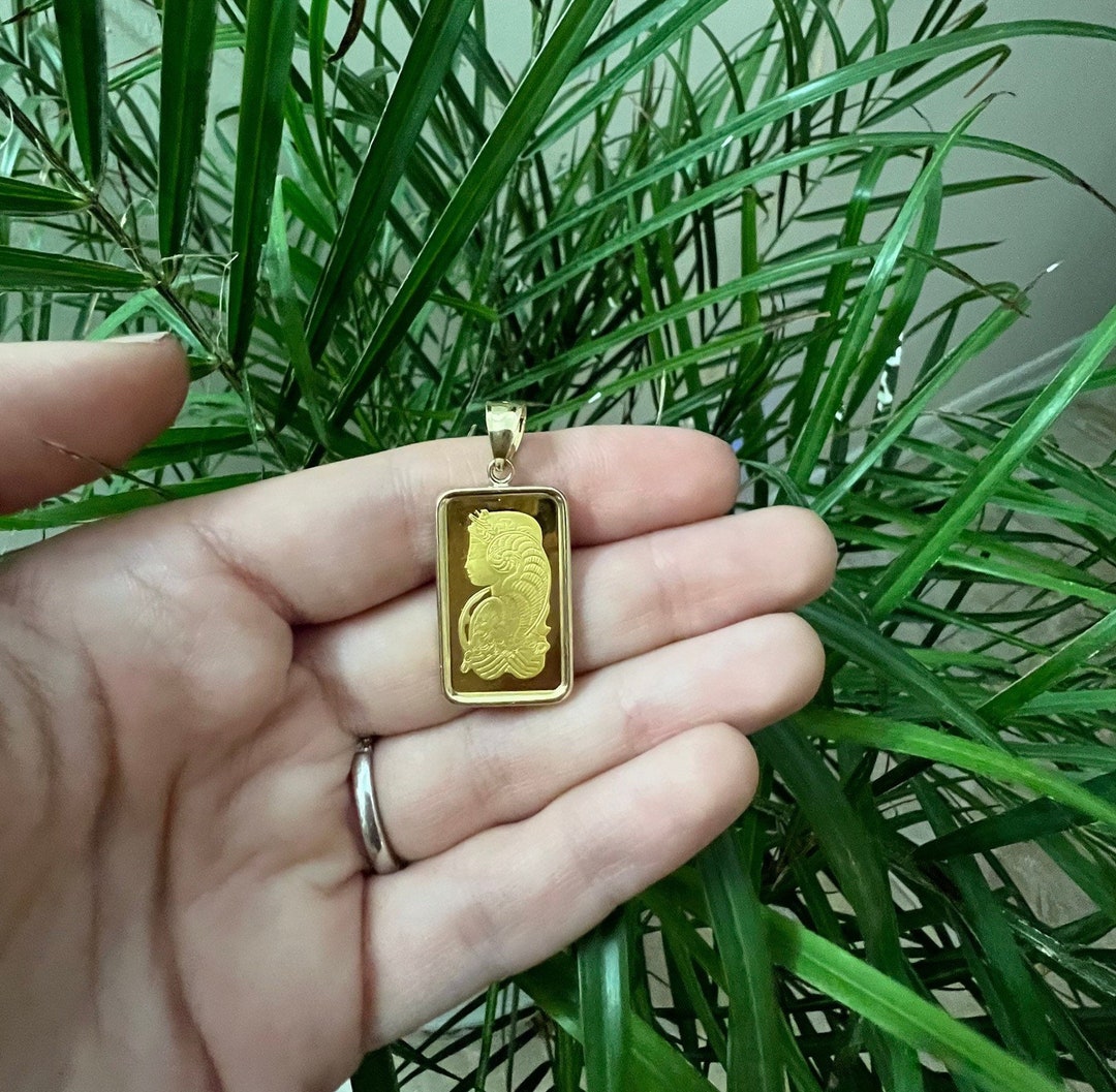 Pamp necklace online