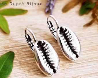 Cowrie / Shell earrings with sleepers