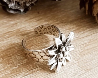 Edelweiss ring - different models and finishes