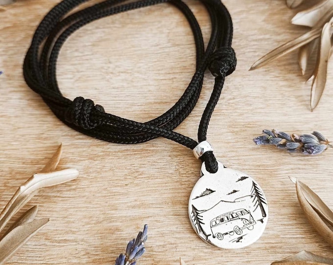 Van Life Style Adjustable Necklace - ø25mm Medal with ø3mm Paracord Cord - Color of your choice