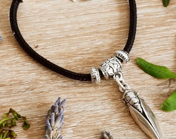 Cicada Bracelet - With Paracord cord ø3mm - color of your choice