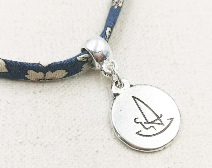 Charm's Sailboard for bracelet - silver finish 925 (sold without cord)