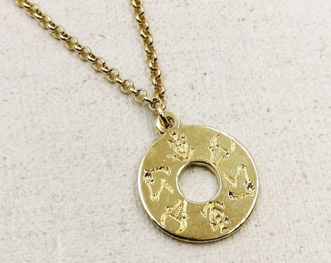 Necklace "Camargue Cross, horse's head, bull's head" ring ø20mm - tinplate gold finish