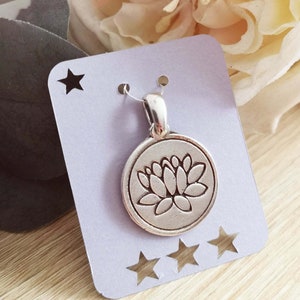 Pendant &quot;Lotus&quot; ø20mm&quot; tinplate silver finish 925