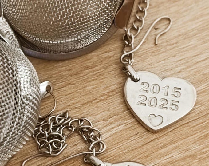 Tinplate wedding gift - tea ball with raw tinplate medal 2015/2025