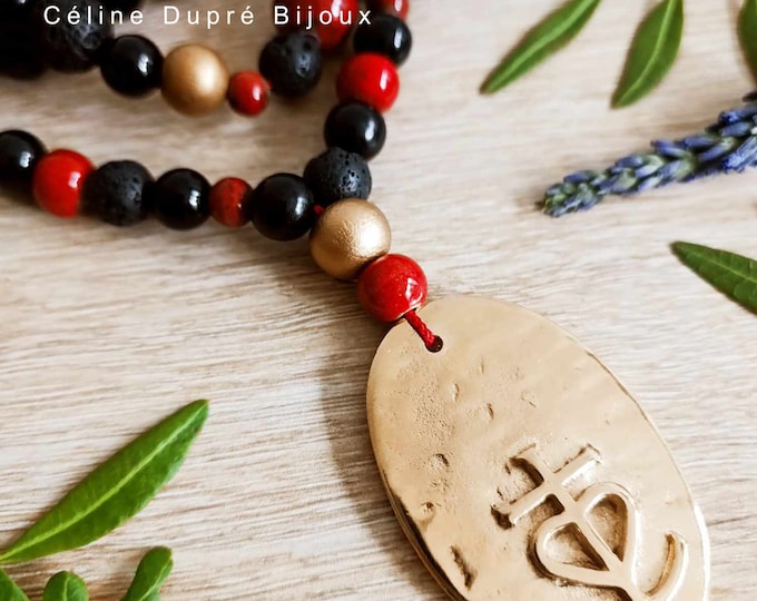 Camargue Cross long necklace - 30x46mm / Color of your choice