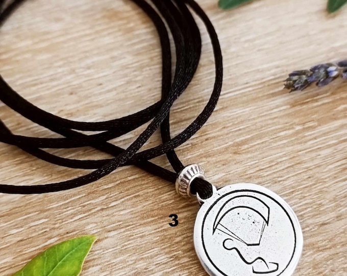 Kitesurf necklace - 925 silver finish - medal and adjustable cord of your choice