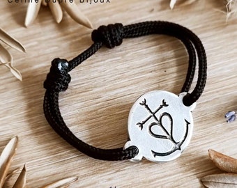 Camargue Cross Bracelet with Paracord cord ø3mm - ø25mm - size and color of your choice